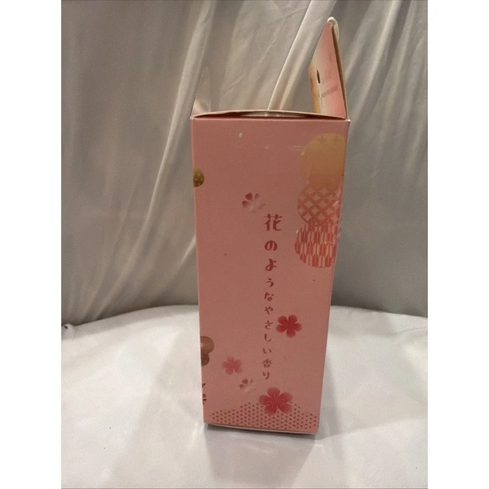 Complexion Boutik Honey & Milk + Cherry Blossom Hand Cream Gift Set 3.4oz Each - Picture 2 of 6